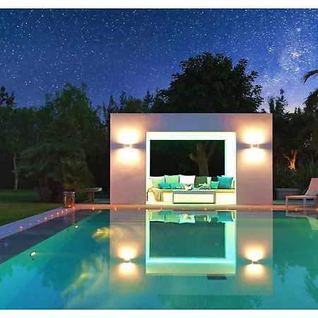 ヴィラ Playa Llenaire